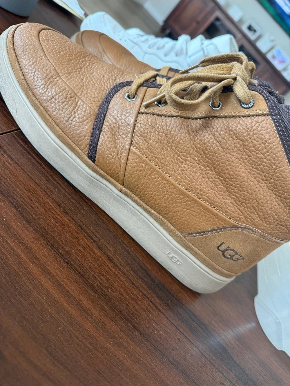 UGG classic chukka